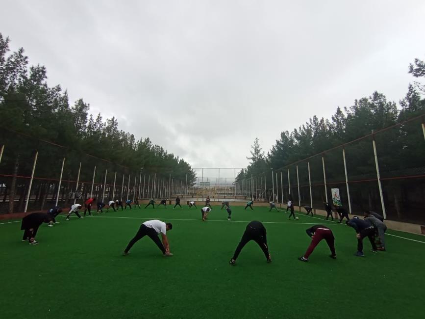 گزارش تصویری فعالیت ورزشی مسافران نمایندگی بیرجند در پارک کاجستان 1403/02/14