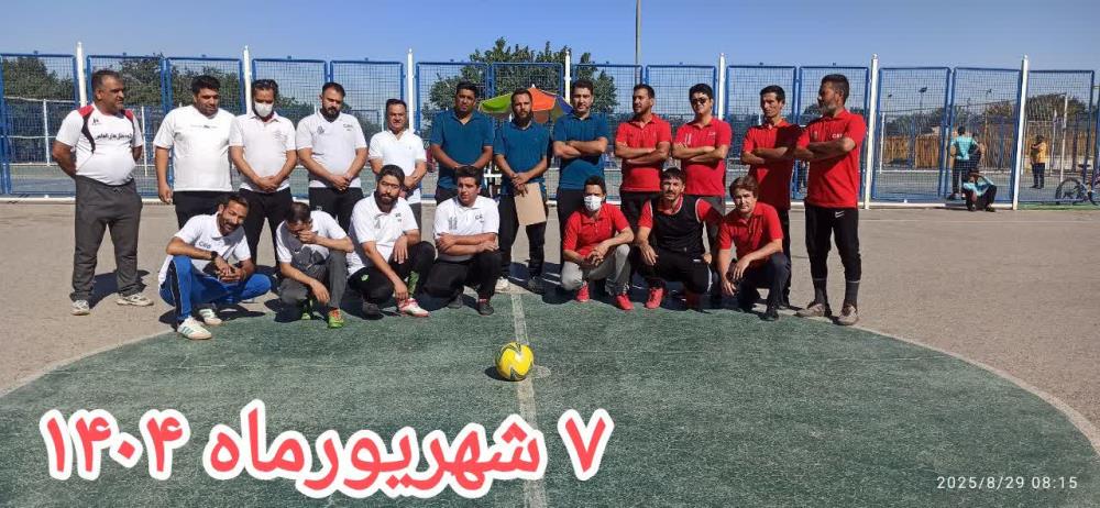 فعالیت های ورزشی مسافران پارک بهار