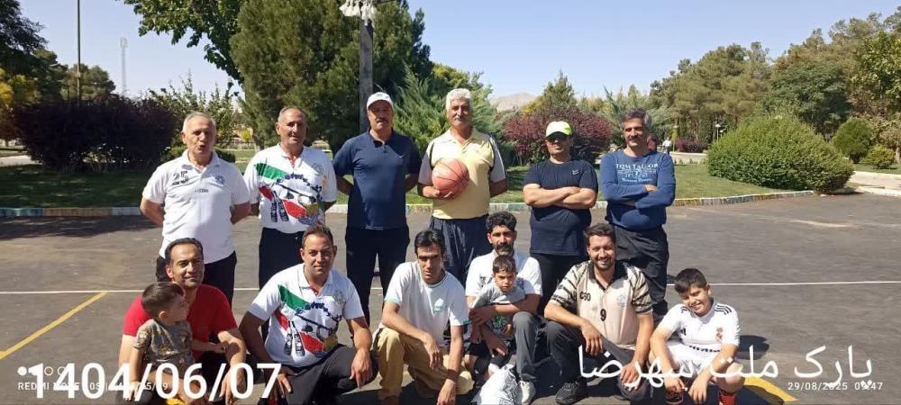 گزارش تصویری از فعالیت های ورزشی پارک ملت شهرضا 