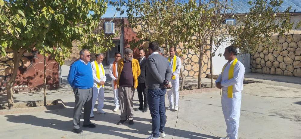 گزارش تصویری از حضور بنیان کنگره 60 در نمایندگی علی عصارزاده در تاریخ 22 آبان 1404