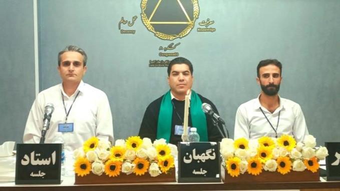 باید همگام با دانش کنگره حرکت کنم