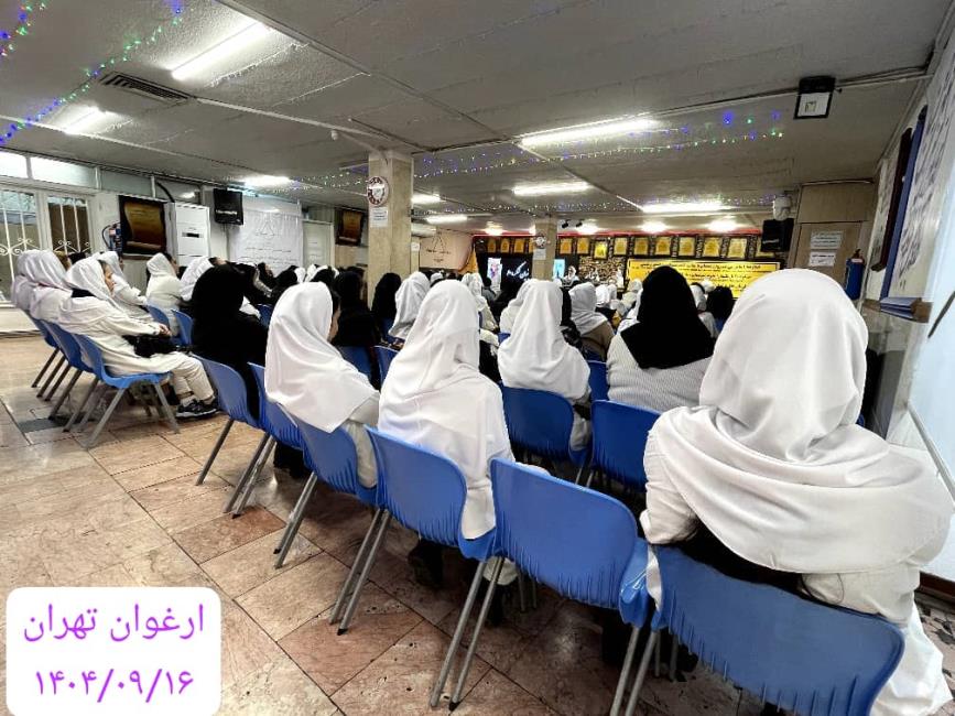 ریشه و بنیان یک درخت، خیلی مهم است. ریشه‌ای که محکم و استوار است، میوه‌های عالی می‌دهد و در طوفان از بین نمی‌رود.(نمایندگی ارغوان تهران)